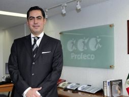 Bernardo Altamirano encabezó la verificación y calibración de básculas de menudeo y mayoreo. ARCHIVO  /