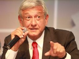 Lopez Obrador considera que es una maniobra para simular y que no les afecte la imagen.  /