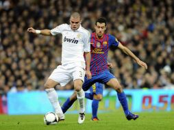 El pisotón a Messi le valió a Pepe muchas críticas,  incluso de los mismos seguidores del Real Madrid. MEXSPORT  /