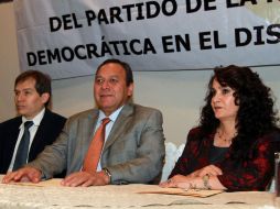 El líder del PRD dice que no hay posibilidad de vínculos con Nueva Alianza y menos ocn su dirigente Alba Esther Gordillo. NTX  /