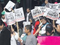 La manifestación que llegó a las oficinas centrales del SIAPA se disolvió, sin acuerdos, poco después de las 13:00 horas.  /
