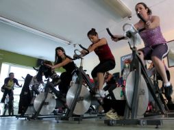 Andar en bicicleta con seguridad es un placer, además esto te ayuda a fortalecer tus músculos y reducir grasas.  /