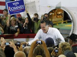 El precandidato republicano Mitt Romney parece ser el gran favorito en Florida según encuestas. AP  /