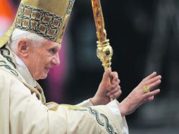 El líder de la Iglesia Católica, Benedicto XVI, durante una misa en el Vaticano. AP  /