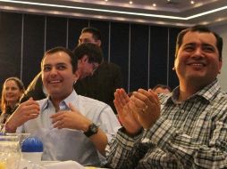 Ernesto Cordero (i) y el subsecretario de Gobernación, Obdulio Ávila, hoy en un acto con la militancia del PAN. NTX  /