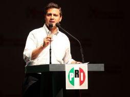 Peña Nieto dijo que fincará su campaña y triunfo en las urnas en el sector femenil. ARCHIVO  /