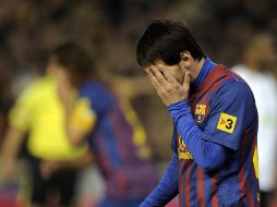 Lionel Messi falló un penal que pudo ser el gol del triunfo para el Barcelona. AP  /