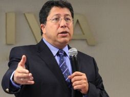 Antonio Gloria Morales, titular de la SEJ, anunció que se descontará el día que no acudieron a impartir clases. ARCHIVO  /