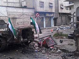 La oposición siria denunció el bombardeo del régimen sobre la castigada ciudad de Homs. EFE  /
