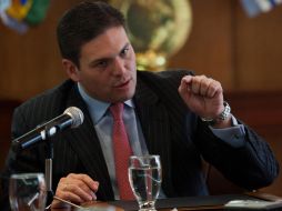 El ministro de Defensa, Juan Carlos Pinzón, insistió en que Colombia dispone de la capacidad suficiente para el operativo. ARCHIVO  /