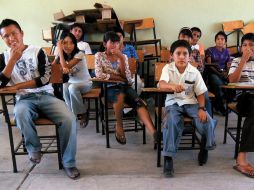 “De panzazo” está bajo la dirección de Juan Carlos Rulfo, Claudio X. González, Alejandro Ramírez y Carlos Loret de Mola. EL UNIVERSAL  /