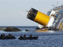 El barco sufrió un naufragio, ocurrido el pasado 13 de enero frente a la isla italiana de Giglio. ARCHIVO  /