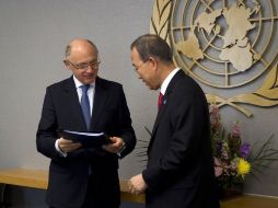 El secretario general de la ONU, Ban Ki-moon (d), se reunió hoy con del ministro argentino Héctor Timerman (i). AFP  /