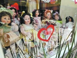 Algunos comercios ofrecen mercancías que rondan hasta los cinco mil pesos.  /