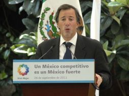 Sindicatos enviaron el documento al titular de la SHCP, José Antonio Meade. ARCHIVO  /