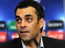 En la imagen, el entrenador de Leverkusen, quien dice que no caerán en el error de concentrarse en Lionel Messi. AFP  /