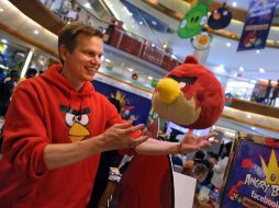 En el lanzamiento en Yakarta se concentraron una multitud de niños y adultos que pobraron la nueva aplicación. AFP  /