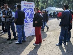 Un grupo de ciudadanos buscaba su inclusión en el listado nominal para votar en elecciones internas del partido. ARCHIVO  /