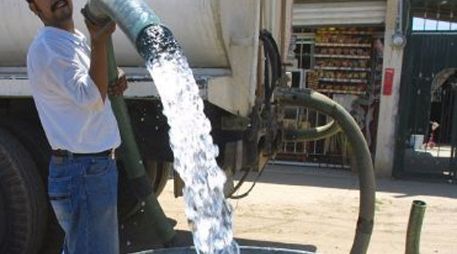 En los próximos 40 años, México y el planeta tendrán que enfrentar la escasez del vital líquido. ARCHIVO  /