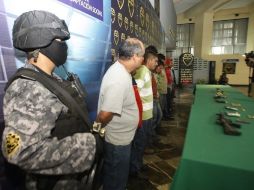 Fueron presentados 11 hombres y dos mujeres, que conformaban el grupo.  /