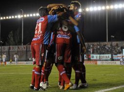Pavone le dio la victoria a Lanús el domingo por 1-0 sobre Independiente en un cotejo por el torneo Clausura argentino. AFP  /