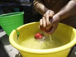 Los tandeos que implementó el SIAPA en 2011 afectaron a un millón 600 mil personas. ARCHIVO  /