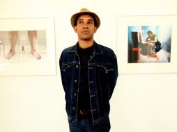 El curador cubano Juan Antonio Molina, mencionó que la muestra ''El baño'' está conformada por 40 piezas en mediano formato. NOTIMEX  /