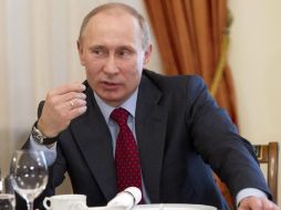 Putin congregó ayer a más de cien mil personas en el estadio olímpico Luzhnikí, el primer acto multitudinario en el que intervino. AFP  /