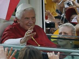 En su estancia, Benedicto XVI recorrerá 100 kilómetros en Papamóvil en los tres municipios sede. EFE  /
