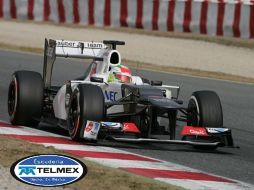Sauber, con sus pilotos Kamui Kobayashi y Sergio Pérez (foto), quiere mejorar su posición respecto del 2011. ESPECIAL  /