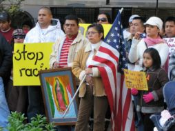 Miles de activistas de organizaciones gremiales, religiosas y cívicas exigieron la semana pasada la anulación de la ley HB 56. EFE  /