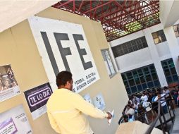 Por lo pronto, ya hay un acuerdo con el IFE para que los debates sean temáticos. ARCHIVO  /