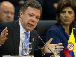 Santos precisó que Colombia ha perdido los mejores jueces, periodistas, policías y políticos en esta guerra. ARCHIVO  /