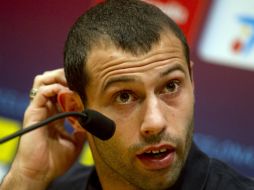 Mascherano coincidió con Xavi Hernández en que el vestuario no está preparado para que Guardiola se marche. EFE  /