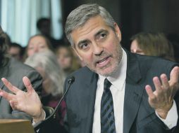 Clooney filmó un documental del conflicto en Sudán y lo presentó en el Capitolio. AP  /