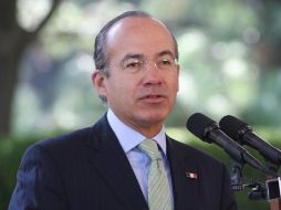 El Presidente Felipe Calderón encabezó la colocación de la primera piedra para la edificación del Centro de Autismo Teletón. NOTIMEX  /