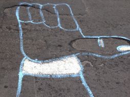 Algunos ciudadanos ya comienzan a diseñar su bache predilecto. Imagen de twitter @zulanito.  /