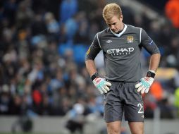 Joe Hart lamenta la eliminación del City de la Europa League. EFE  /