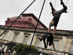 En el primer día del FIA el público respondió con entusiasmo. EFE  /