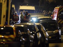 La energía eléctrica del barrio donde se encuentra atrincherado el presunto asesino fue apagada desde hace más de 18 horas. EFE  /