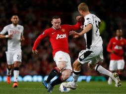 Wayne Rooney (c) anotó el único gol del partido. REUTERS  /