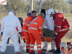 Protección Civil italiana continúa con las labores de búsqueda de cuerpos. ARCHIVO  /