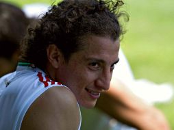 El centrocampista explicó que su intención es dejar el Deportivo, al que llegó en la temporada 2007-08 procedente del Atlas. MEXSPORT  /