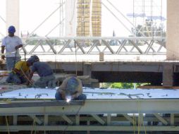 En el arranque del programa prevén capacitar a 500 trabajadores, esto permitirá que concluyan primaria y secundaria. ARCHIVO  /