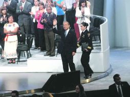 El Mandatario Felipe Calderón pregonó logros de su administración ayer en el Auditorio Nacional, acto reprobado por la oposición.NTX  /