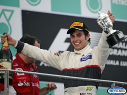 Sauber destacó la estrategia y la habilidad de Sergio Pérez para conseguir el segundo sitio en Malasia. AFP  /