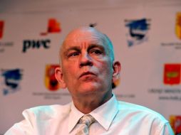 El actor John Malkovich durante la presentación de esta obra en Polonia, donde causó gran polémica. ARCHIVO  /