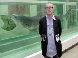 Se expone ''The Physical Impossibility of Death in the Mind of Someone Living'' donde suspendió un tiburón en foromol. ESPECIAL  /