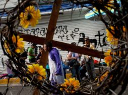 En el recorrido de de 8 kilómetros, participan 135 actores con diálogo, que ensayaron y se prepararon durante semanas. NOTIMEX  /