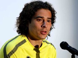 Guillermo Ochoa será titular en busca de tener otra buena actuación. ARCHIVO  /
